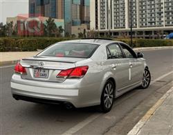 تويوتا أفالون